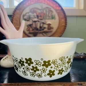 PYREX Spring Blossom Vintage Casserole 1 1/2 Quart